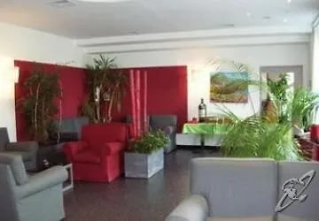 阿斯尼歌酒店 切尔诺比奥